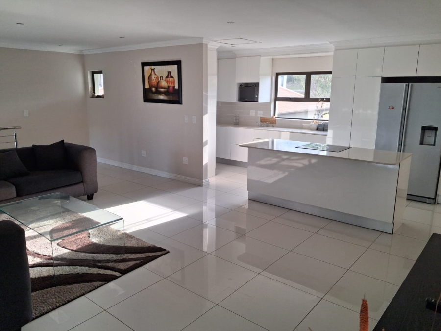 To Let 3 Bedroom Property for Rent in Winterstrand Eastern Cape